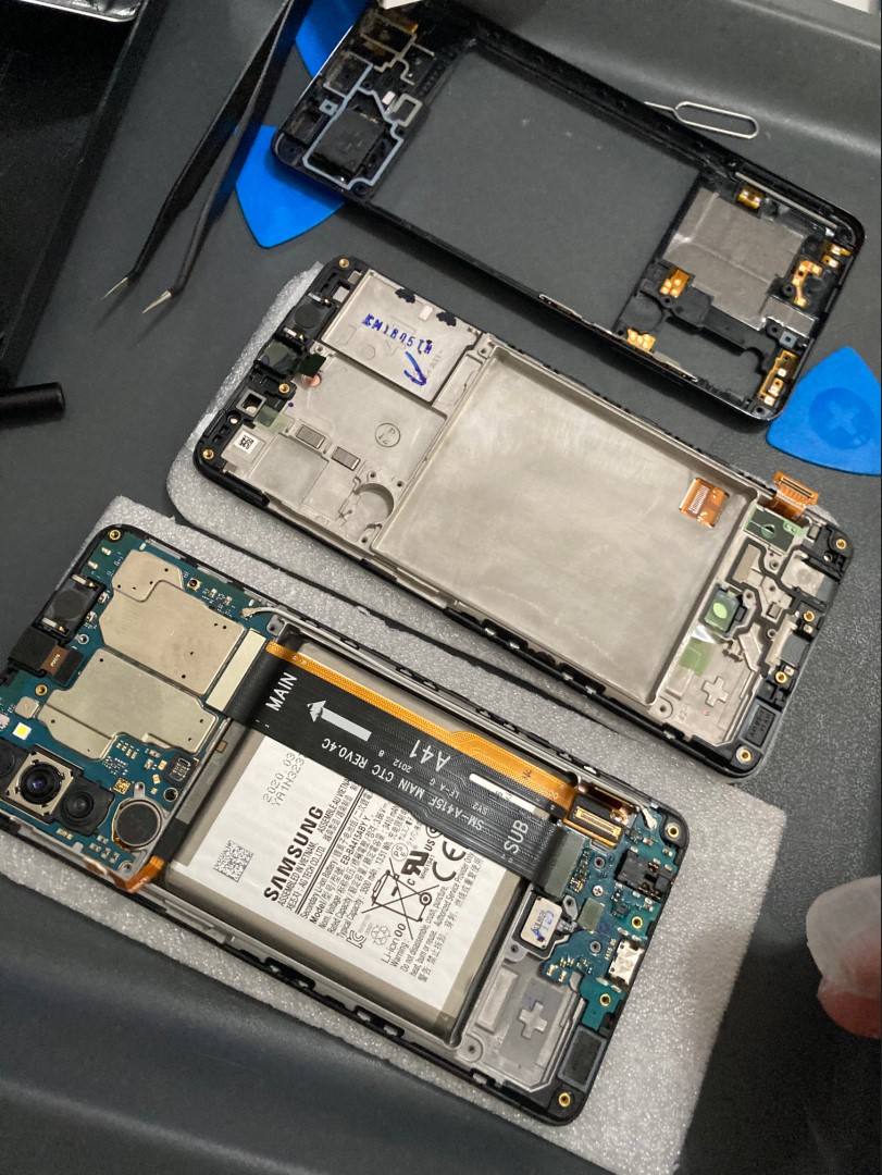 Phone repairing